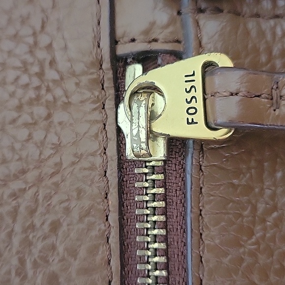 FOSSIL Purse Bundle - Picture 10 of 16